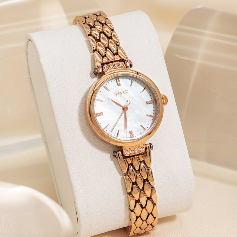 ساعة يد أنيقة وفاخرة ذات مظهر  - مراجعة Luxury Watch Levels وسعره