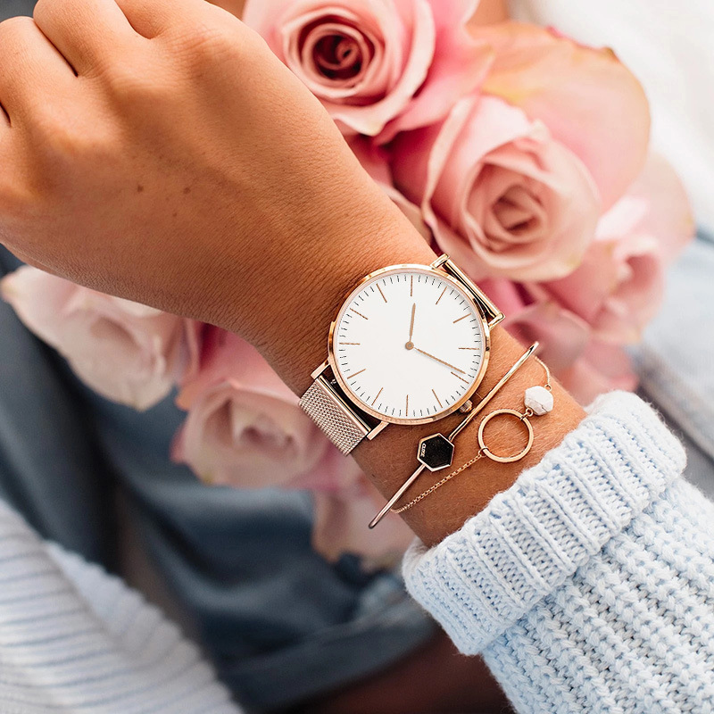 ساعة يد كوارتز بحزام شبكي من ا - مراجعة Luxury Watch Brand For Women وسعره