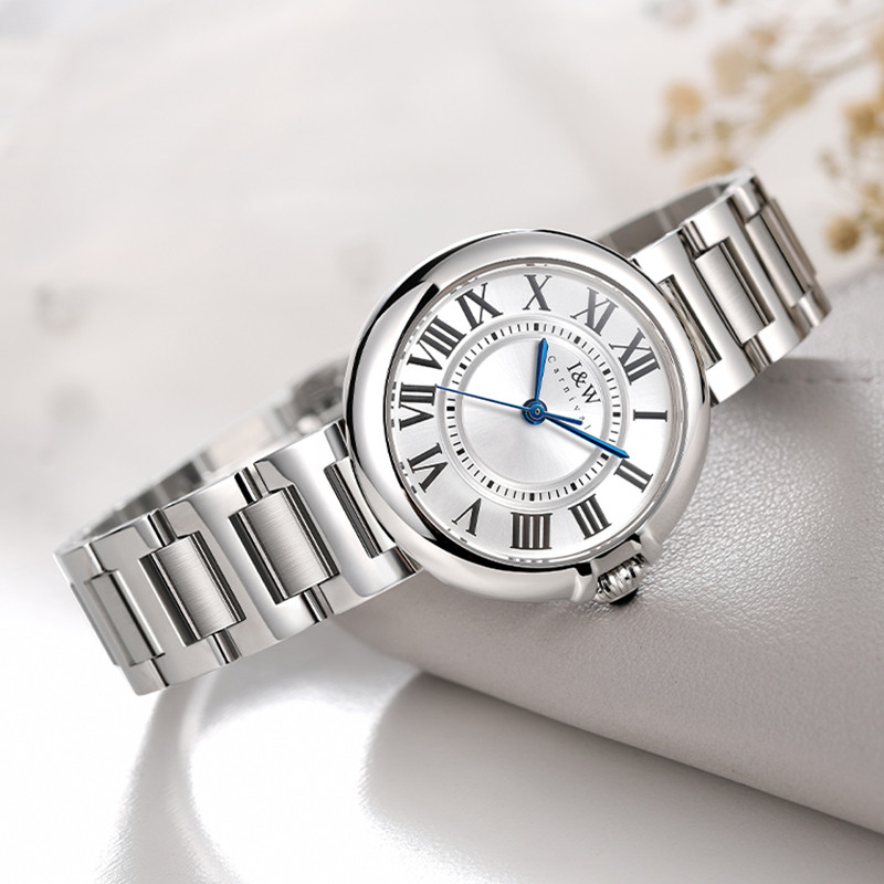 سويسرا كرنفال I & W العلامة ال - مراجعة Luxury Watch In Japan وسعره