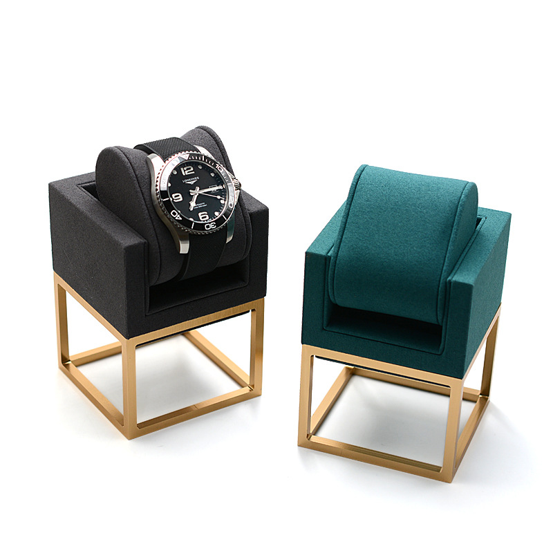 حامل عرض ساعات احترافي لواجهة  - مراجعة Luxury Watch Levels وسعره