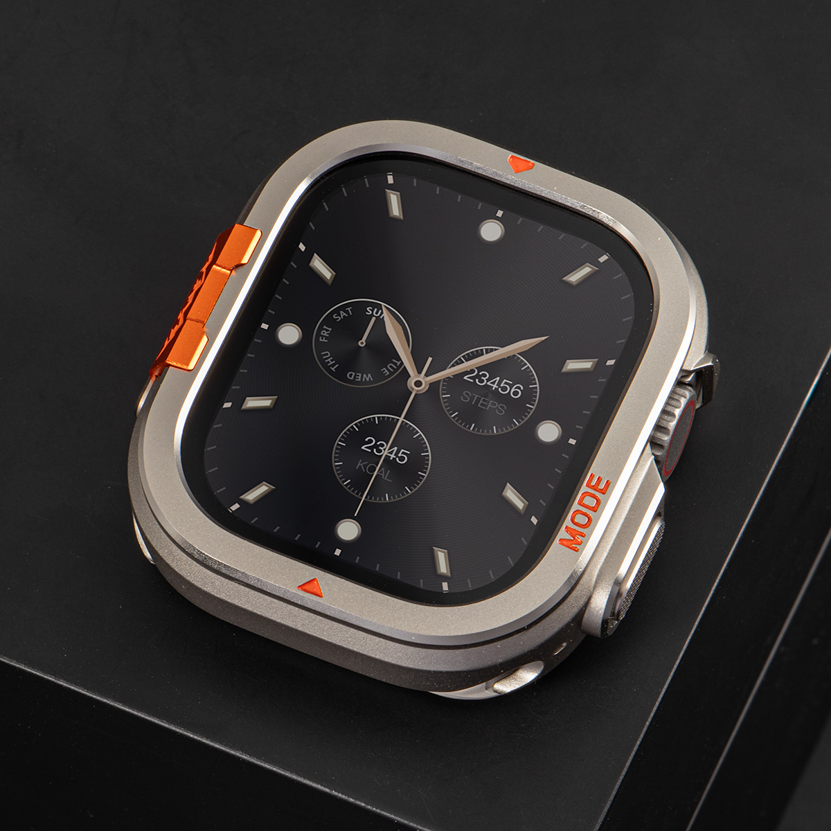 غطاء حماية معدني فاخر مع حزام  - مراجعة Luxury Watch German وسعره